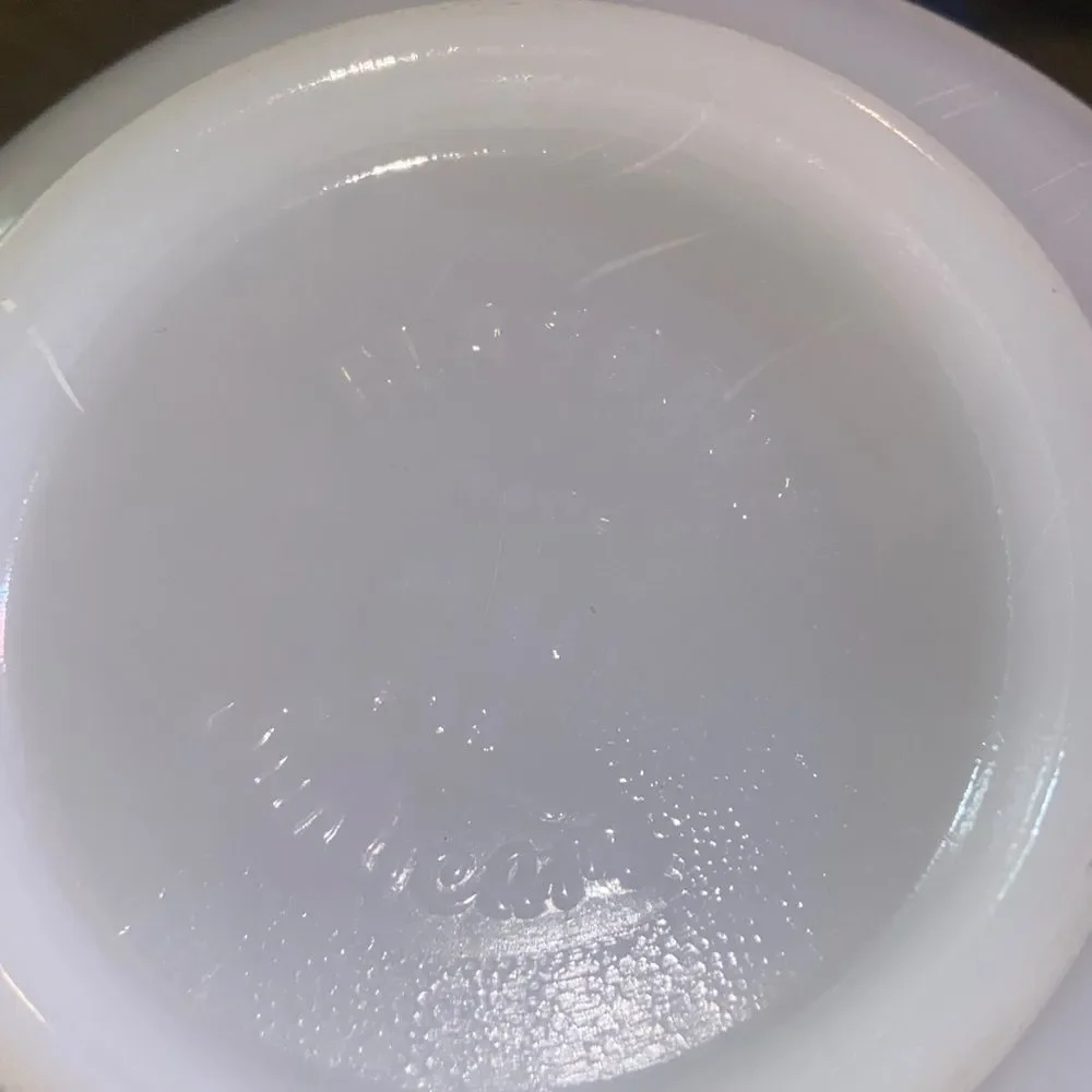 Vintage Sunbeam Mixr Small White Milk Glass Gladbake 20CJ Mixing Bowl Dish